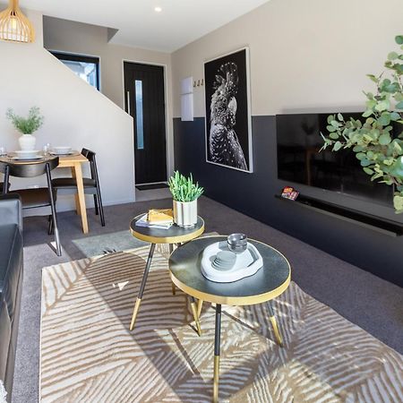 Luxury Without Limits In Cbd Christchurch Luaran gambar