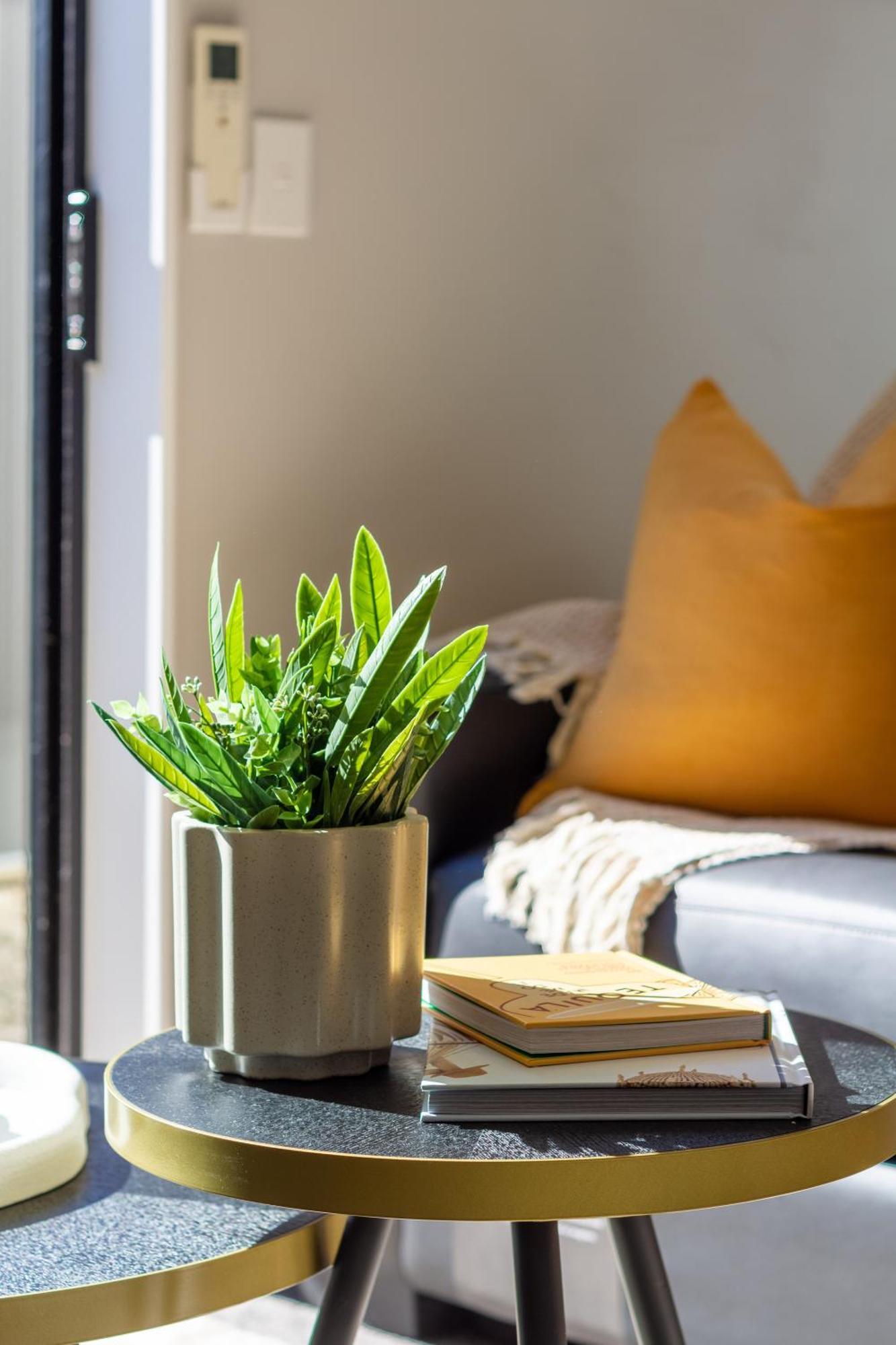Luxury Without Limits In Cbd Christchurch Luaran gambar